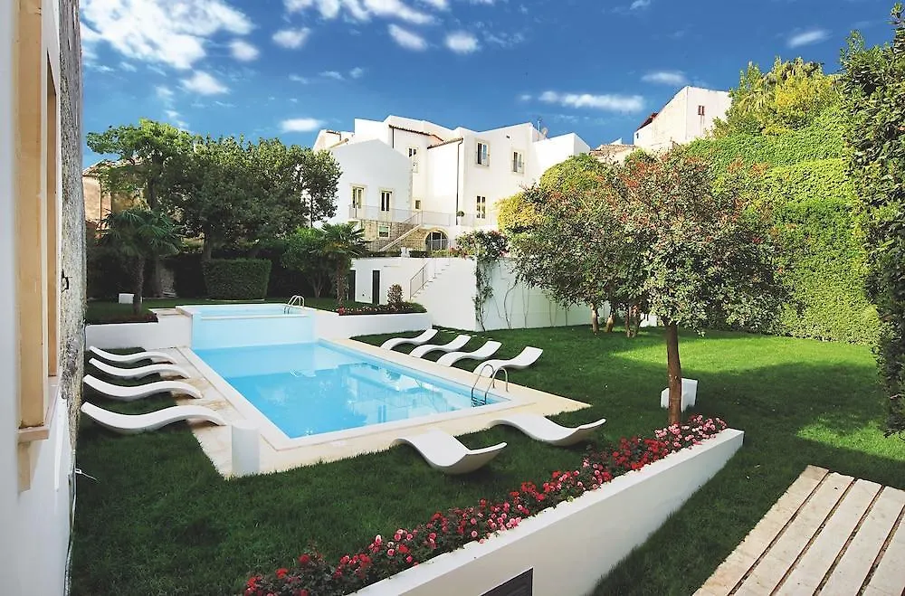 Villa Del Lauro Ragusa Hotel